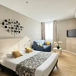 Helvetique Otel Nice