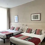 Helvetique Otel Nice
