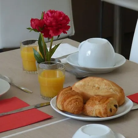 Helvétique Hotel 3*