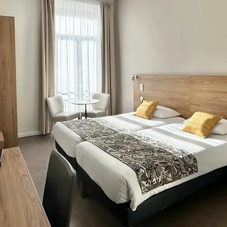 Helvétique 3* Niza