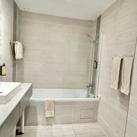 Hotel Helvétique 3*