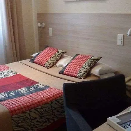 Hotell Helvetique 3*