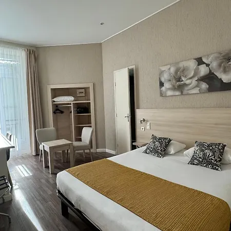 Helvétique 3* Nizza