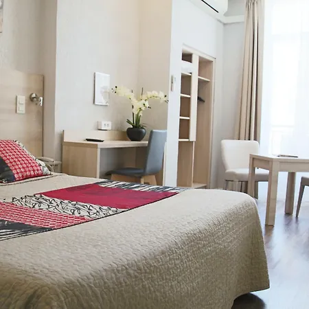 Hotell Helvetique 3*