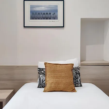 Helvétique Hotel