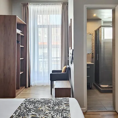 Helvétique Hotel