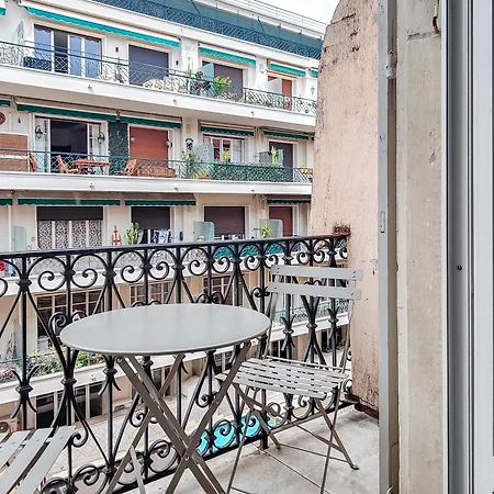 Hotel Helvétique 3*