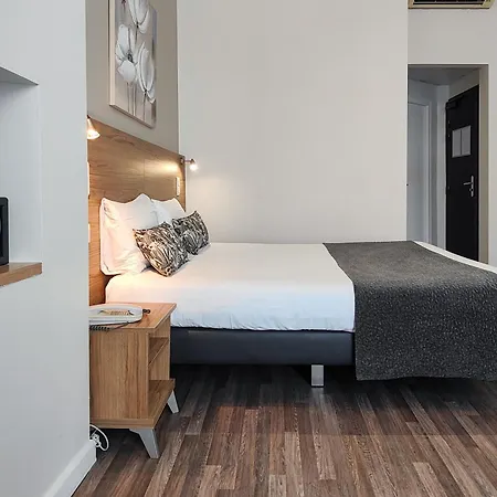 Helvétique Hotel