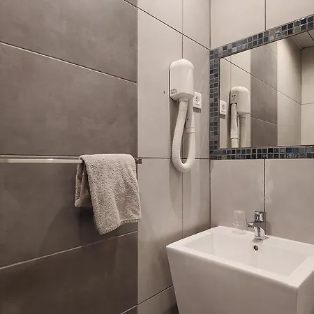 Helvétique Hotel 3*