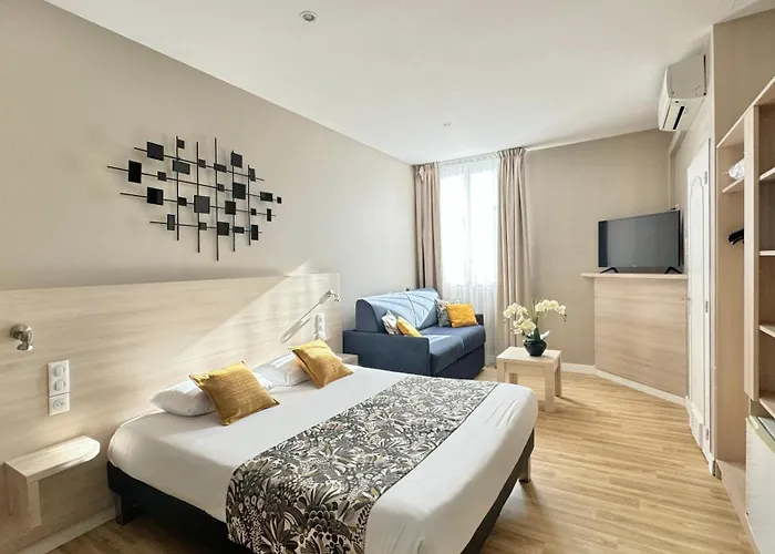 Helvétique Hotel Niza