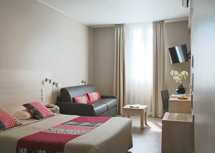 Hotel Helvétique 3*