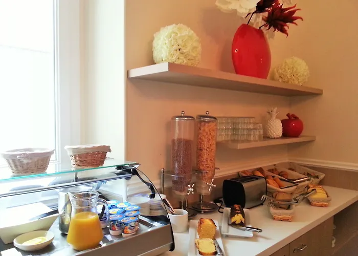 Helvétique Hotel Niza