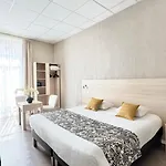 Helvetique 3*
