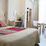 Hotell Helvetique 3*