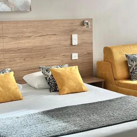Helvétique 3* Nizza