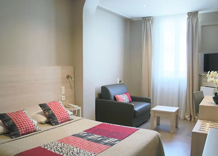 Helvétique Hotel Nice